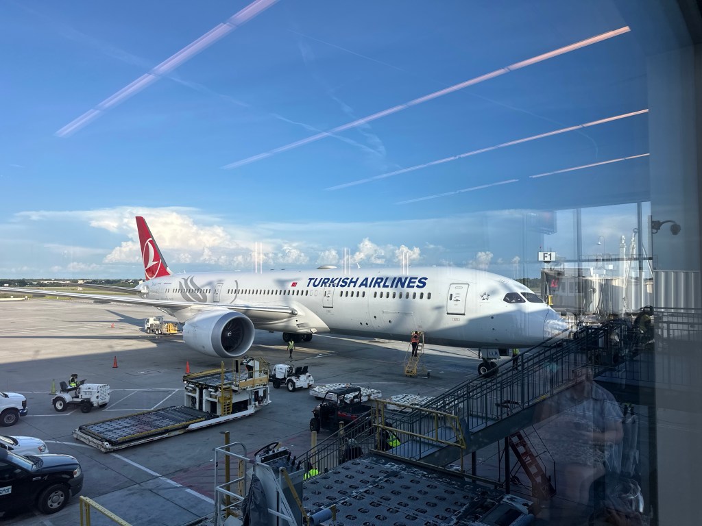 Birmingham – Atlanta – Istanbul –&nbsp;Warna